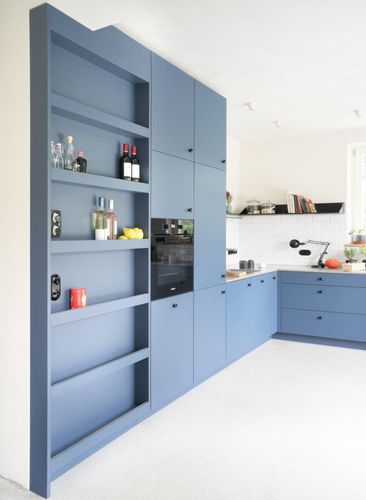 Cucina contemporanea - AM - MYKILOS - in legno / a L / di grandi dimensioni
