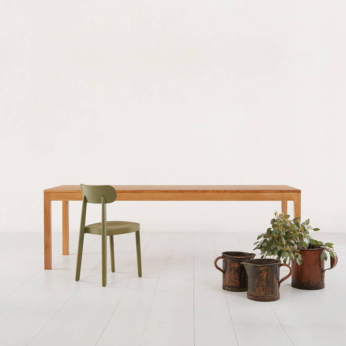 Tavolo contemporaneo - MASSIVHOLZ - Atelier Alinea - in rovere / in legno massiccio / in frassino