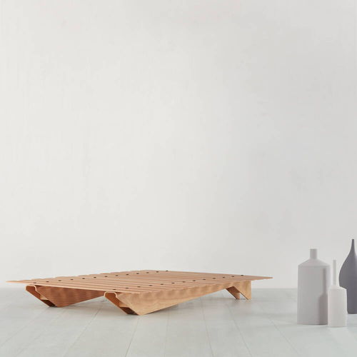 Letto matrimoniale - LATTENBETT - Atelier Alinea - contemporaneo / in faggio / 160x200 cm