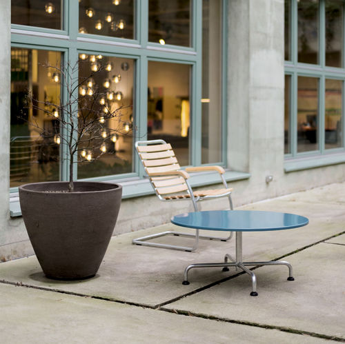 Tavolino basso contemporaneo - Atelier Alinea - in lamiera d'acciaio / con supporto in acciaio galvanizzato / rotondo