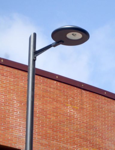 Braccio per lampione stradale moderno in alluminio - BRA-81  - ROS Iluminación