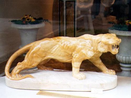 Scultura in pietra naturale - TIGER - Leonardo Caminetti GmbH