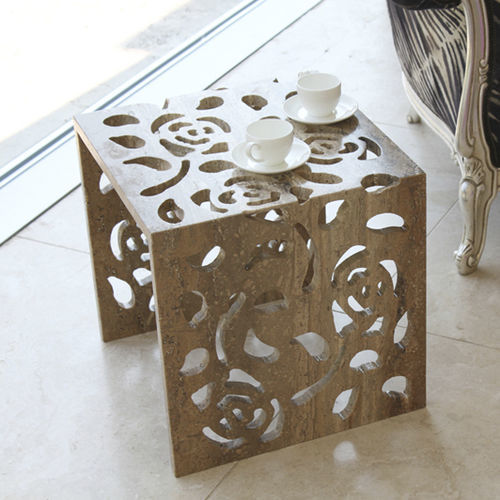 Tavolo d'appoggio contemporaneo - Arredo di Pietra srl - in pietra naturale / in travertino / con supporto in travertino