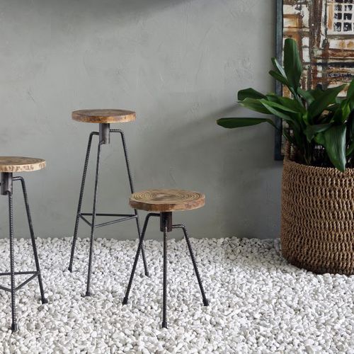 Sgabello design minimalista - NIKITA - ZEUS - con supporto in ferro