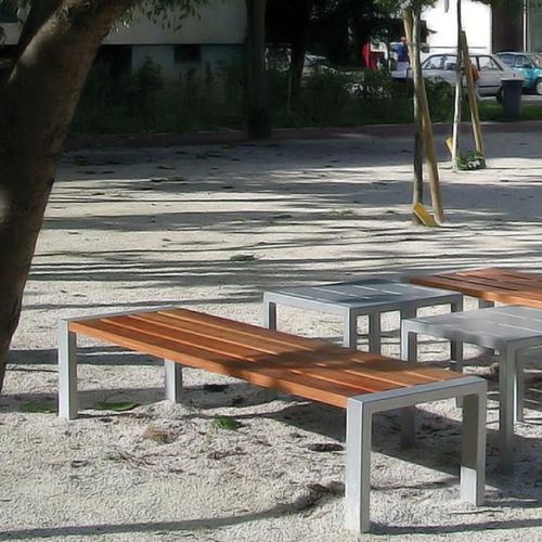 Panca per spazi pubblici contemporanea - CLÉO  - univers & cité | mobilier urbain - in legno / in acciaio / senza schienale