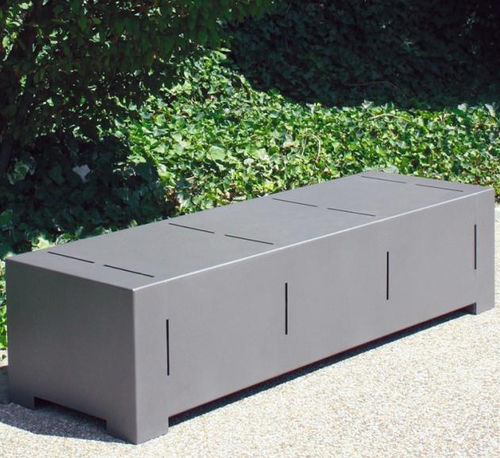 Panca per spazi pubblici contemporanea - MANOA  - univers & cité | mobilier urbain - in lamiera d'acciaio / senza schienale / senza braccioli