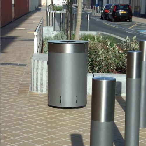 Portarifiuti pubblico - ALLIAGE - univers & cité | mobilier urbain - per raccolta differenziata / in acciaio inossidabile / in lamiera d'acciaio