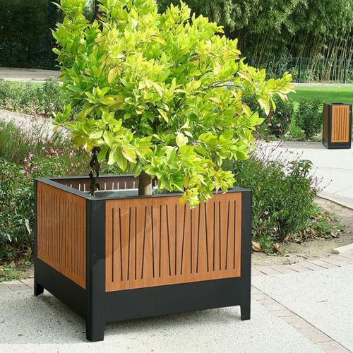Fioriera in legno - LIA - univers & cité | mobilier urbain - in acciaio / quadrata / ad altezza regolabile
