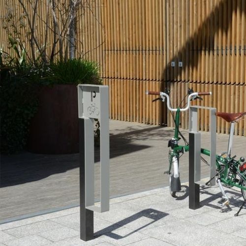 Pannello segnaletico a pavimento - ZÉO - univers & cité | mobilier urbain - in acciaio / da esterno