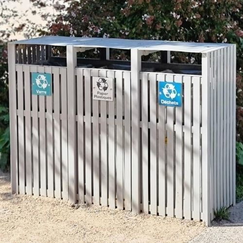 Portarifiuti pubblico - Synergie - univers & cité | mobilier urbain - per raccolta differenziata / in acciaio con rivestimento a polvere / con coperchio