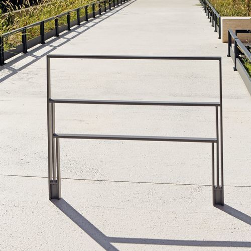 Barriera di protezione - ARLO - univers & cité | mobilier urbain - fissa / in acciaio zincato / per spazio pubblico