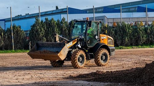 Pala gommata - 321G - Case Construction - diesel / per cantiere