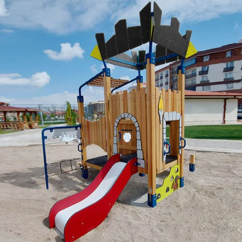 Casetta da gioco per parco giochi - MGCS 101 - Cemer Kent Ekipmanlari San. Tic. Ltd. Sti - a pavimento