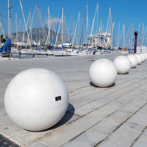 Dissuasore di sosta - SFERA - VASART URBAN DESIGN - fissa / in calcestruzzo / per spazi pubblici