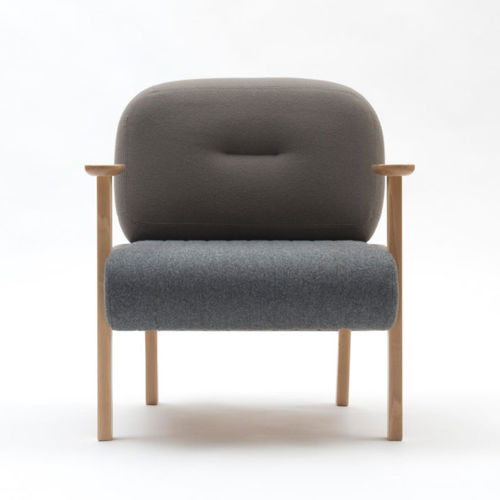 Poltrona contemporanea - MAJORANA - SOCA - in tessuto / in legno / grigia