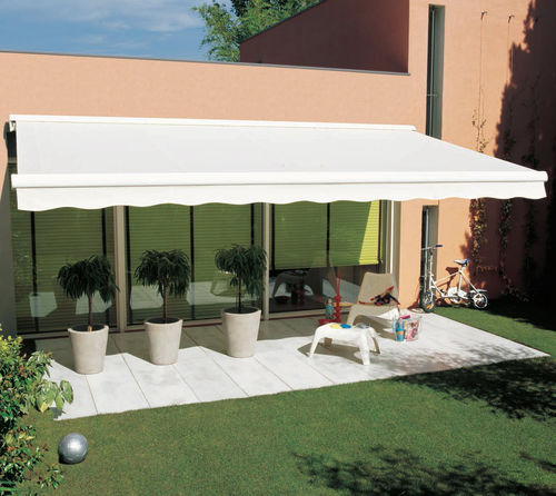 Tenda da sole a cassonetto - FELICIA - FRANCIAFLEX - manuale / a motore / per terrazza