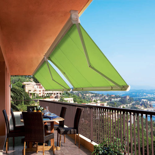 Tenda da sole a proiezione - FERIA - FRANCIAFLEX - a cassonetto / a motore / per terrazza