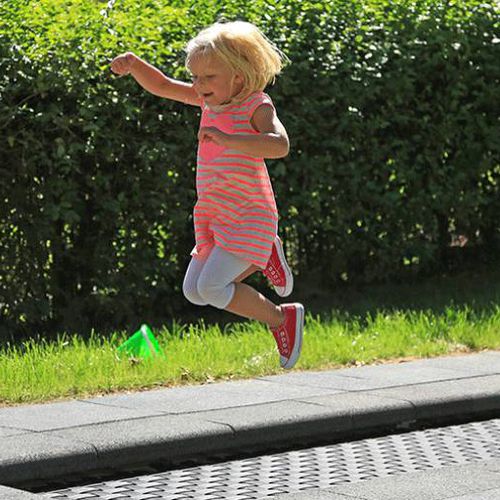Trampolino per parco giochi - KIDS TRAMP TRACK - Eurotramp Trampoline Kurt Hack GmbH - rettangolare / da esterno