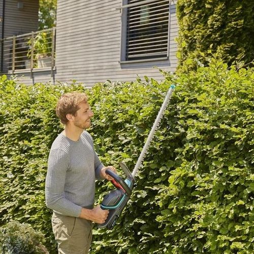 Tagliasiepi elettrico a batteria - 14731-20 - GARDENA Deutschland GmbH - portatile / leggero