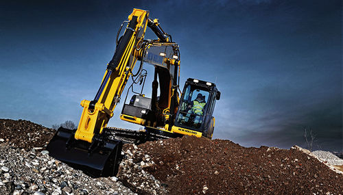 Escavatore intermedio - E305C - New Holland Construction - cingolato / per cantiere