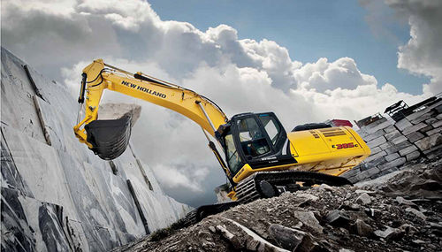 Escavatore cingolato - E385C - New Holland Construction - per cantiere