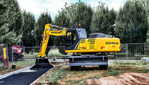Escavatore intermedio - WE 190B PRO - New Holland Construction - gommato / multifunzione / per cantiere