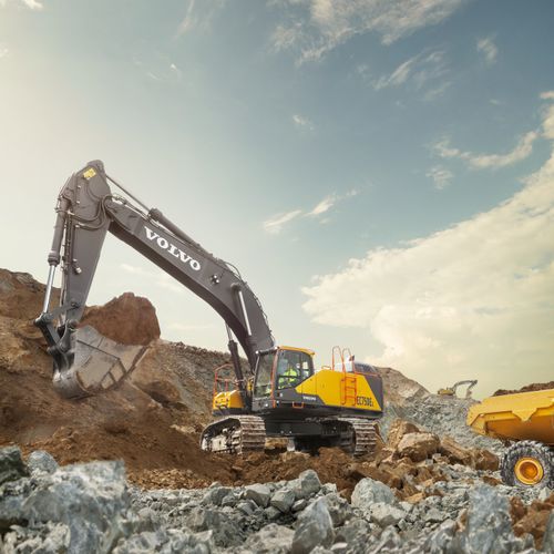 Escavatore cingolato - EC750E - Volvo Construction Equipment Germany GmbH - girevole / per cantiere / diesel
