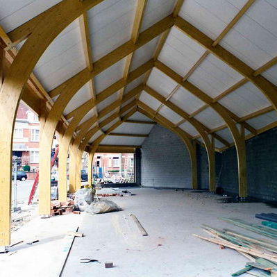 Portale in legno lamellare - AND MOTOR NIVELLES	 - Artbois SA
