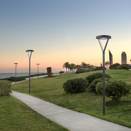Lampione urbano - CENTURY - CARANDINI - contemporaneo / in ghisa di alluminio / LED