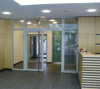 Profilato per porte in alluminio - AT 690 BS - AKOTHERM - termoisolante / tagliafuoco