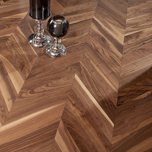 Parquet multistrato - TRADITIONAL - Coswick Hardwood - in noce americano / a spina di pesce / oliato