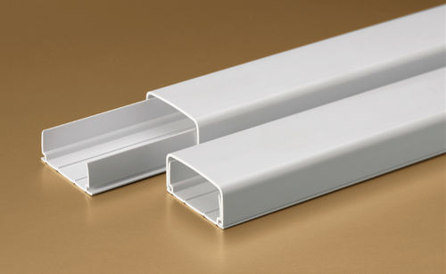 Canalina di cablaggio in plastica - IL3517 - SALAG - a battiscopa / professionale / residenziale