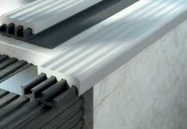 Profilo di finitura in PVC - 1301xx - SALAG - per piastrelle / per gradini / bordo per gradino