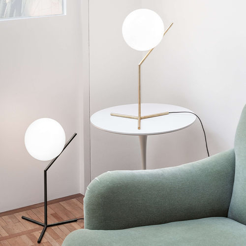 Lampada da tavolo - IC - FLOS - in ottone / in acciaio / in vetro soffiato