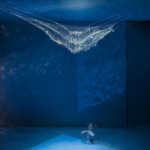 Lampada a sospensione - LACRIME DEL PESCATORE - INGO MAURER - in cristallo / in nylon / design originale
