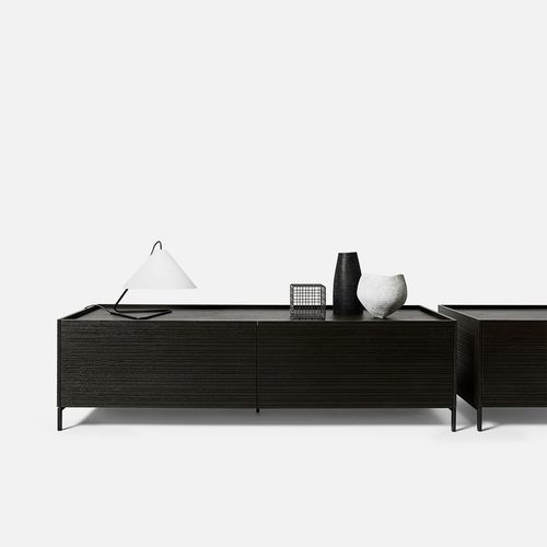 Credenza contemporanea - Combi  - DePadova - in legno / in acciaio verniciato / con cassetti