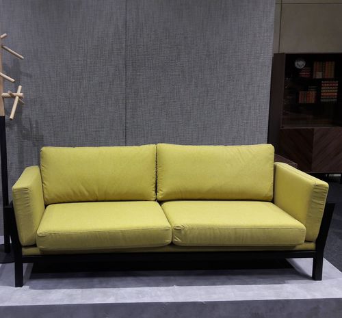 Divano contemporaneo - LANZA - Woodman Ltd. - in tessuto / con braccioli / per cuscini