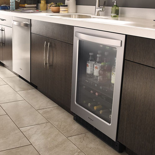 Frigorifero per bevande per uso residenziale - WUB50X24HZ - Whirlpool - sottopiano / verticale / con illuminazione integrata
