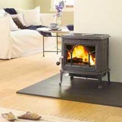 Stufa a legna - F 100 - Jøtul - 5 kW...10 kW / tradizionale / in ghisa