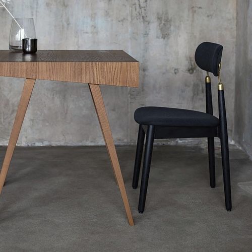 Sedia da pranzo contemporanea - 7.1 - EMKO - da interno / in velluto / in rovere