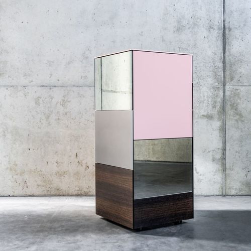 Cassettiera contemporanea - SOMA - Kettnaker GmbH & Co. KG Möbel-Manufaktur - in legno laccato / in vetro / bianca