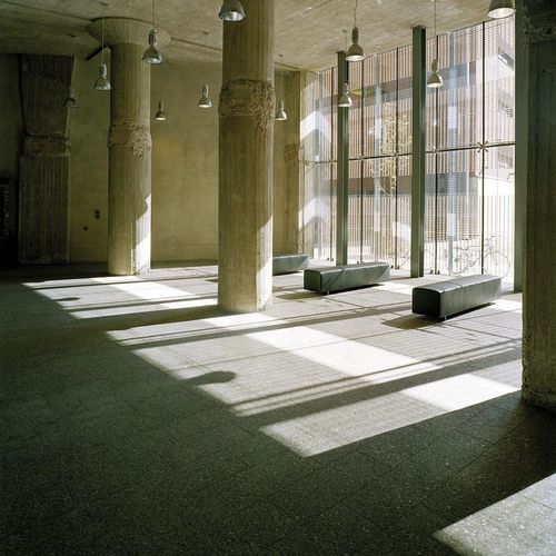 Divanetto imbottito standard - MILO - Mobel - contemporaneo / in pelle / per uso residenziale