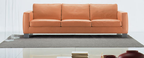 Divano contemporaneo - CLASSICO - Molinari Design Srl. - in pelle / arancione / 2 posti