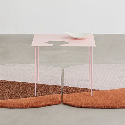 Tavolo d'appoggio contemporaneo - SOFTER THAN STEEL - DESALTO spa - in metallo / con supporto in acciaio laccato / rettangolare