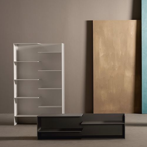 Libreria modulare - STEP - DESALTO spa - contemporanea / in materiale composito / bianca