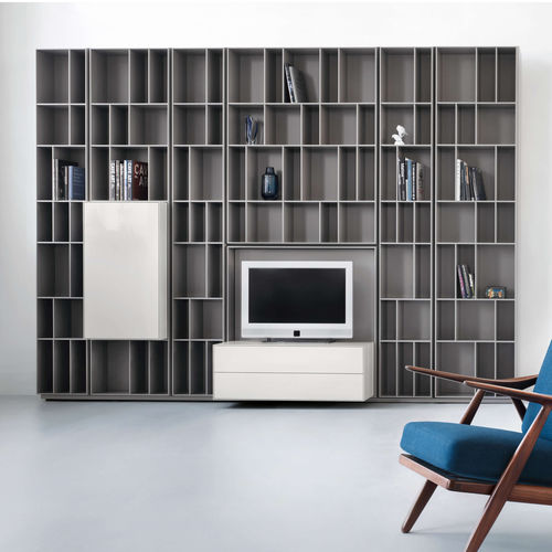 Parete attrezzata TV contemporaneo - FLEX  - Piure GmbH - in legno laccato