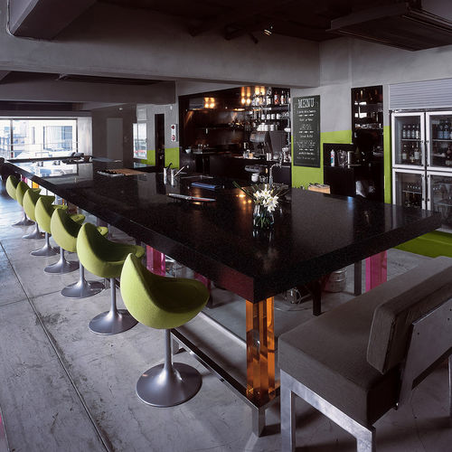 Piano di lavoro in Corian® - Deep Anthracite - CORIAN - per ristorante / nero / liscio