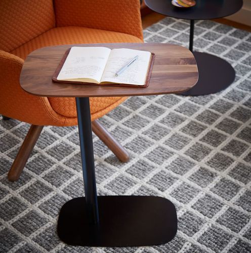Tavolo d'appoggio contemporaneo - PIP - Haworth Europe - in legno / con supporto in metallo / rettangolare