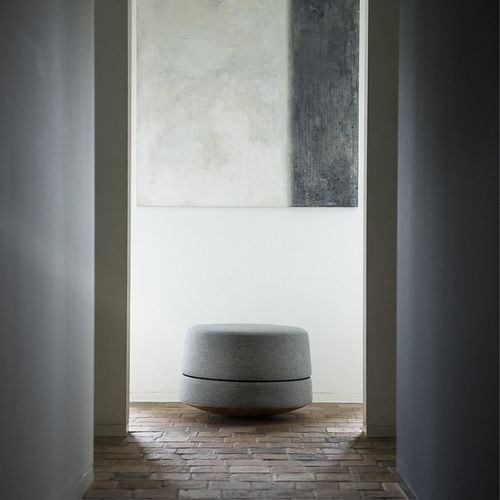 Pouf contemporaneo - BUZZIBALANCE - Haworth Europe - in tessuto / in legno massiccio / imbottito