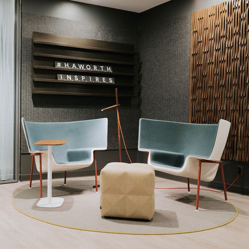 Pouf contemporaneo - BUZZICUBE - Haworth Europe - in espanso / quadrato / imbottito